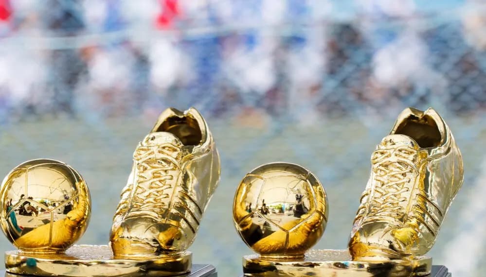 Ile Ronaldo ma Złotych Butów? Odkryj szokującą liczbę jego trofeów